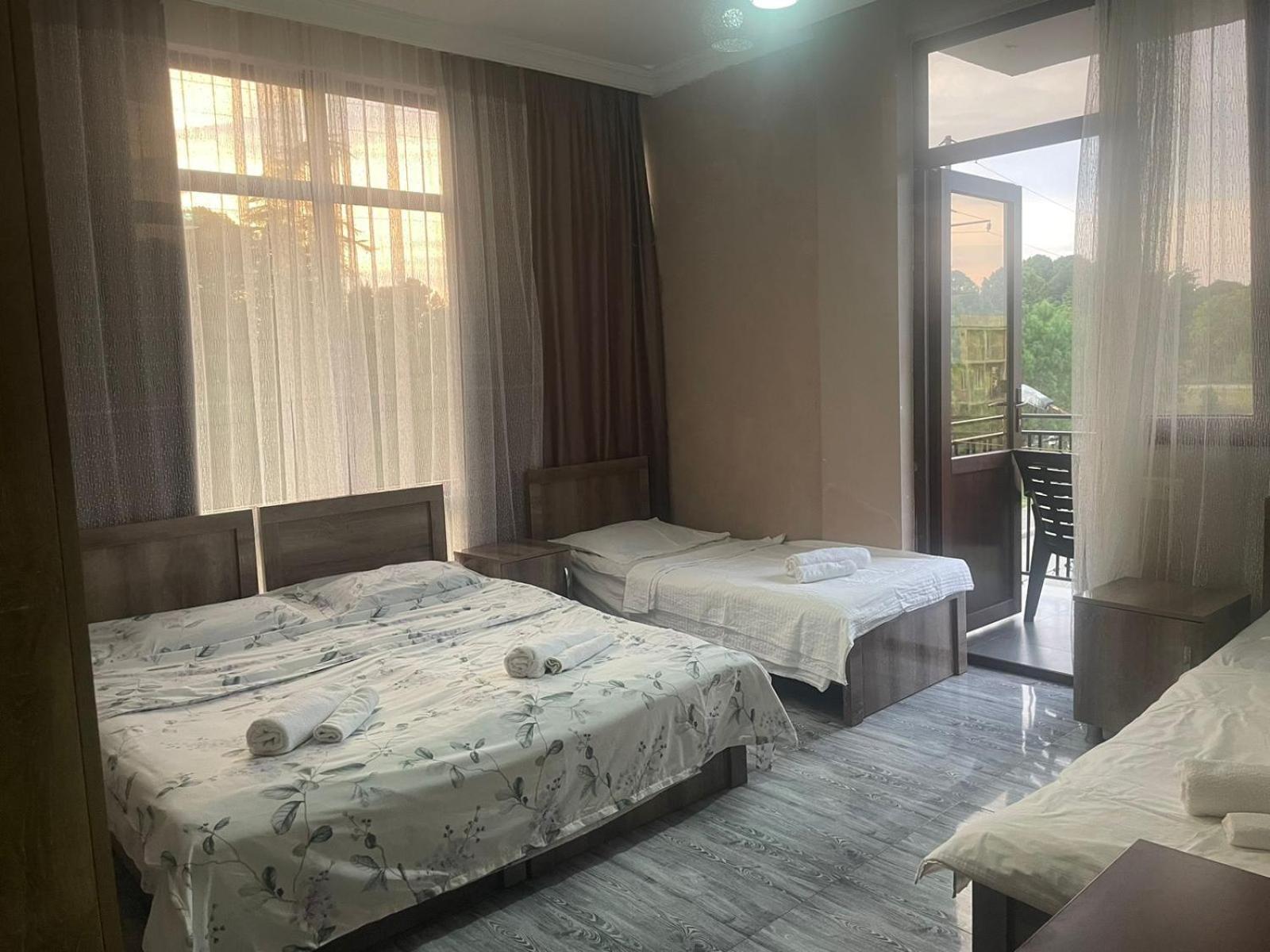 Hotel Guga 코불레티 외부 사진