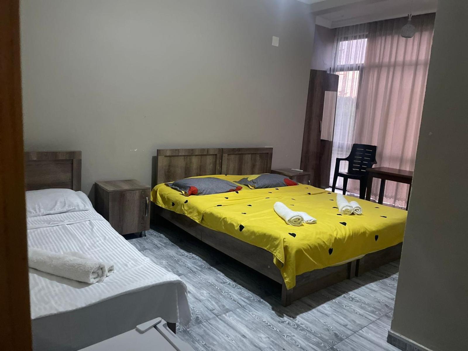 Hotel Guga 코불레티 외부 사진